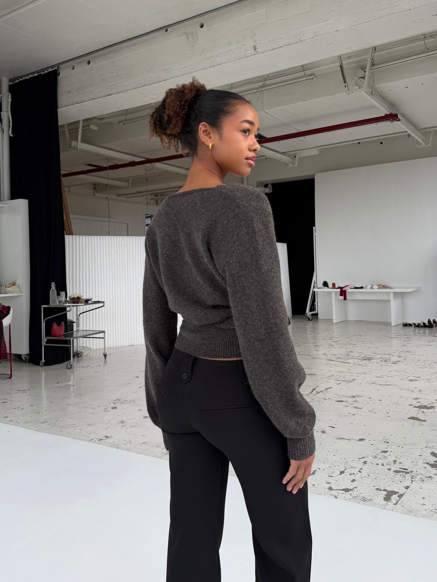 Wool blend wrap cardigan - mørk grå/brun (forudbestilling)