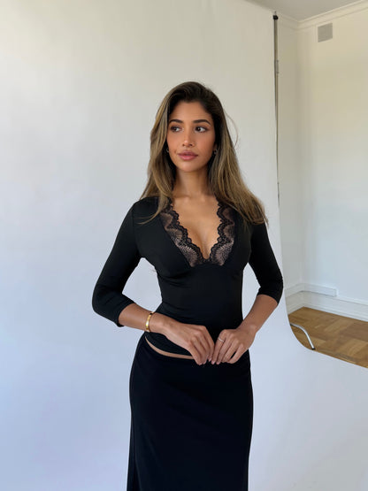 Lucia Quarter Sleeve Top – Black