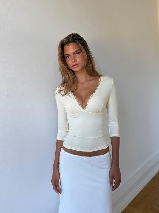 Quarter sleeve lace top - light yellow