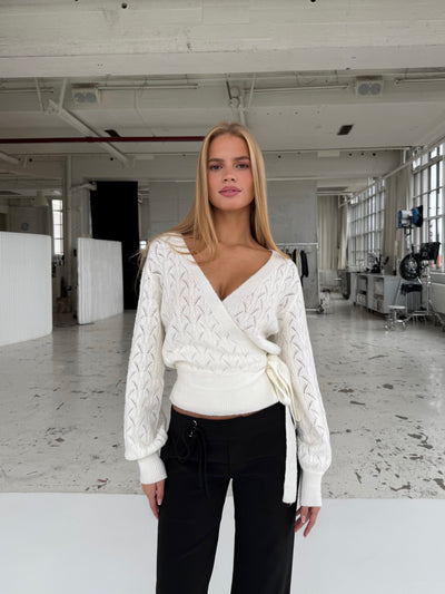 Lacework wool wrap - White