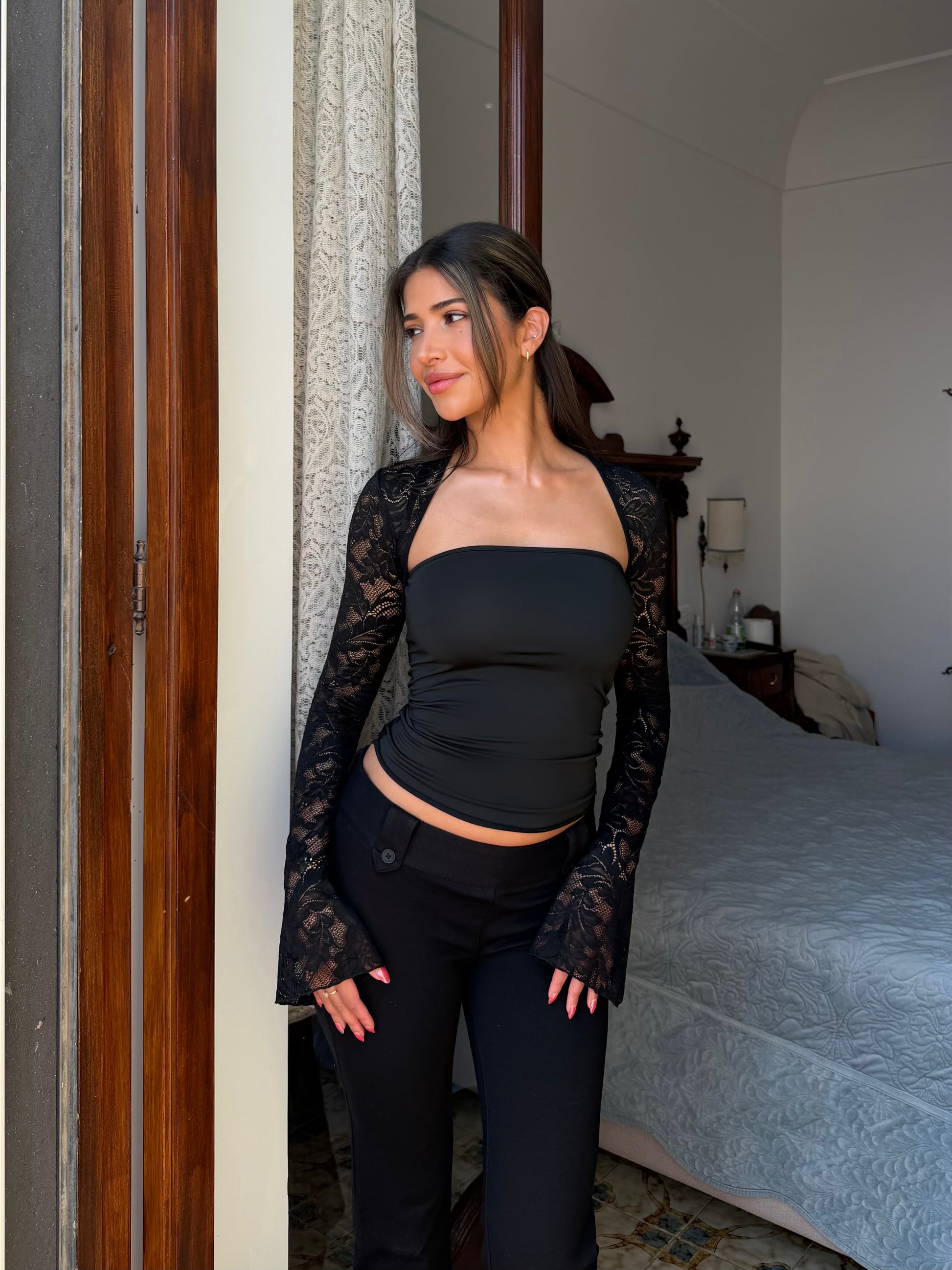 Lua lace top - sort