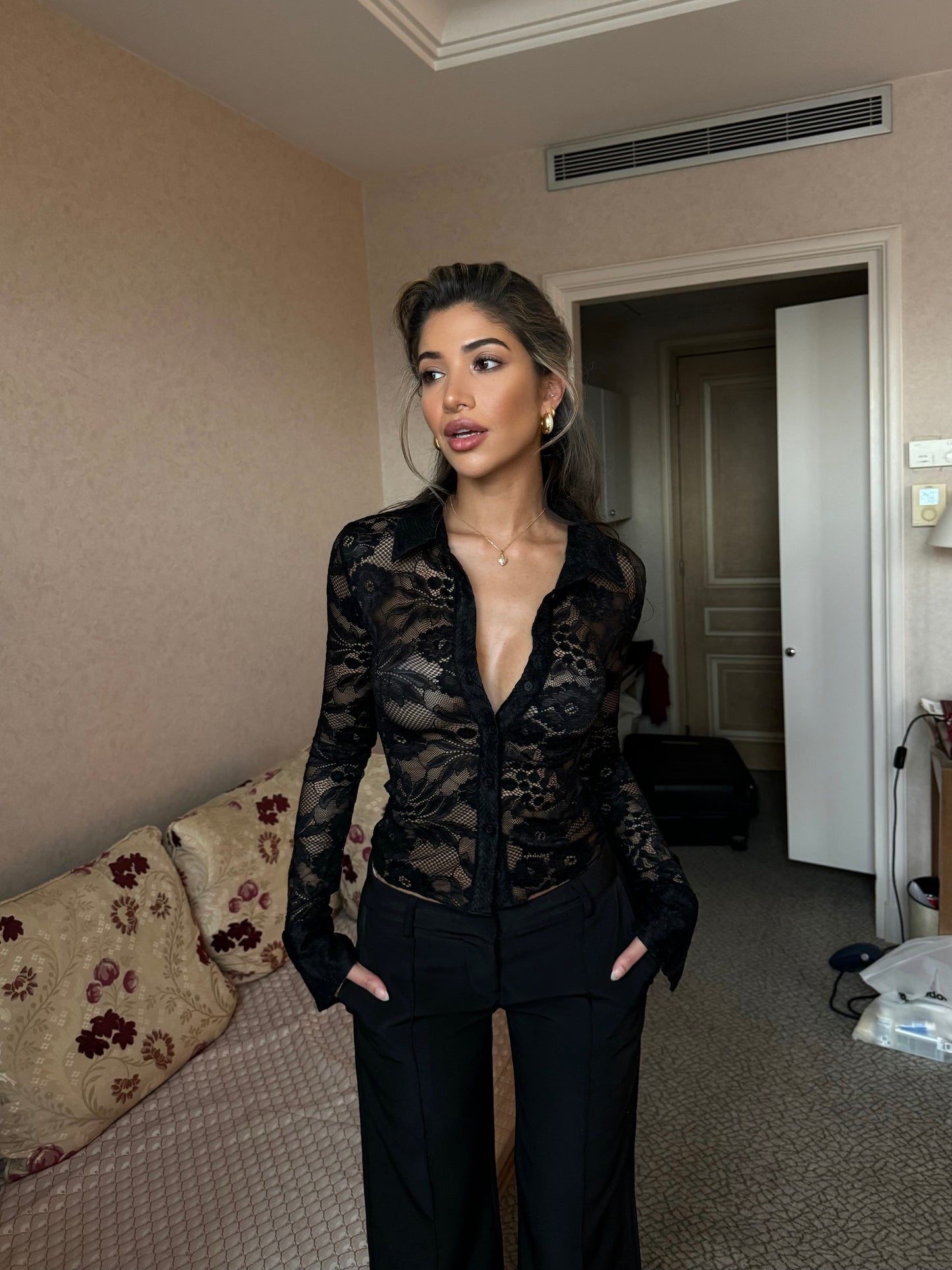 Grace lace top - black
