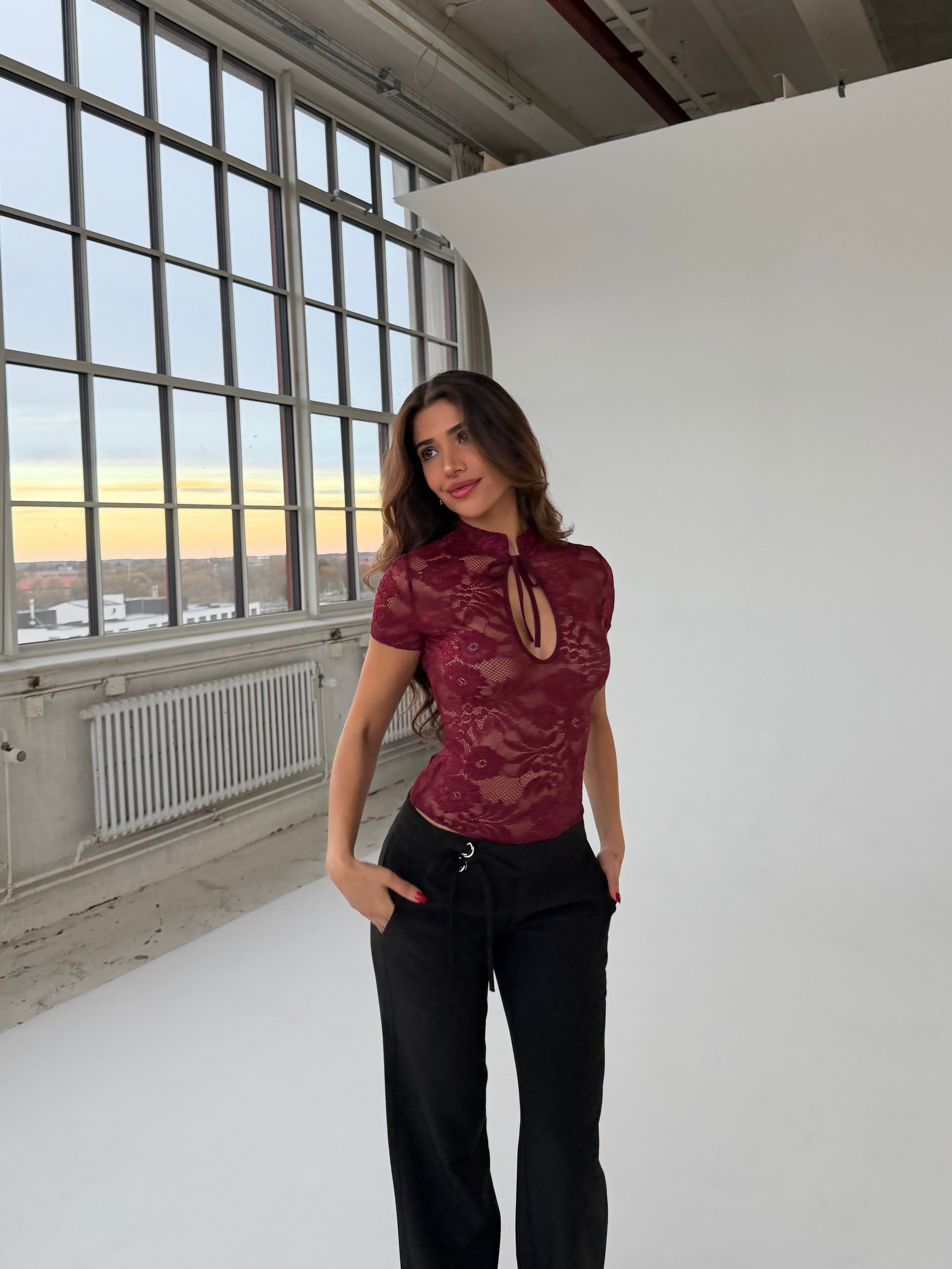 Cleo lace tee - bordeaux