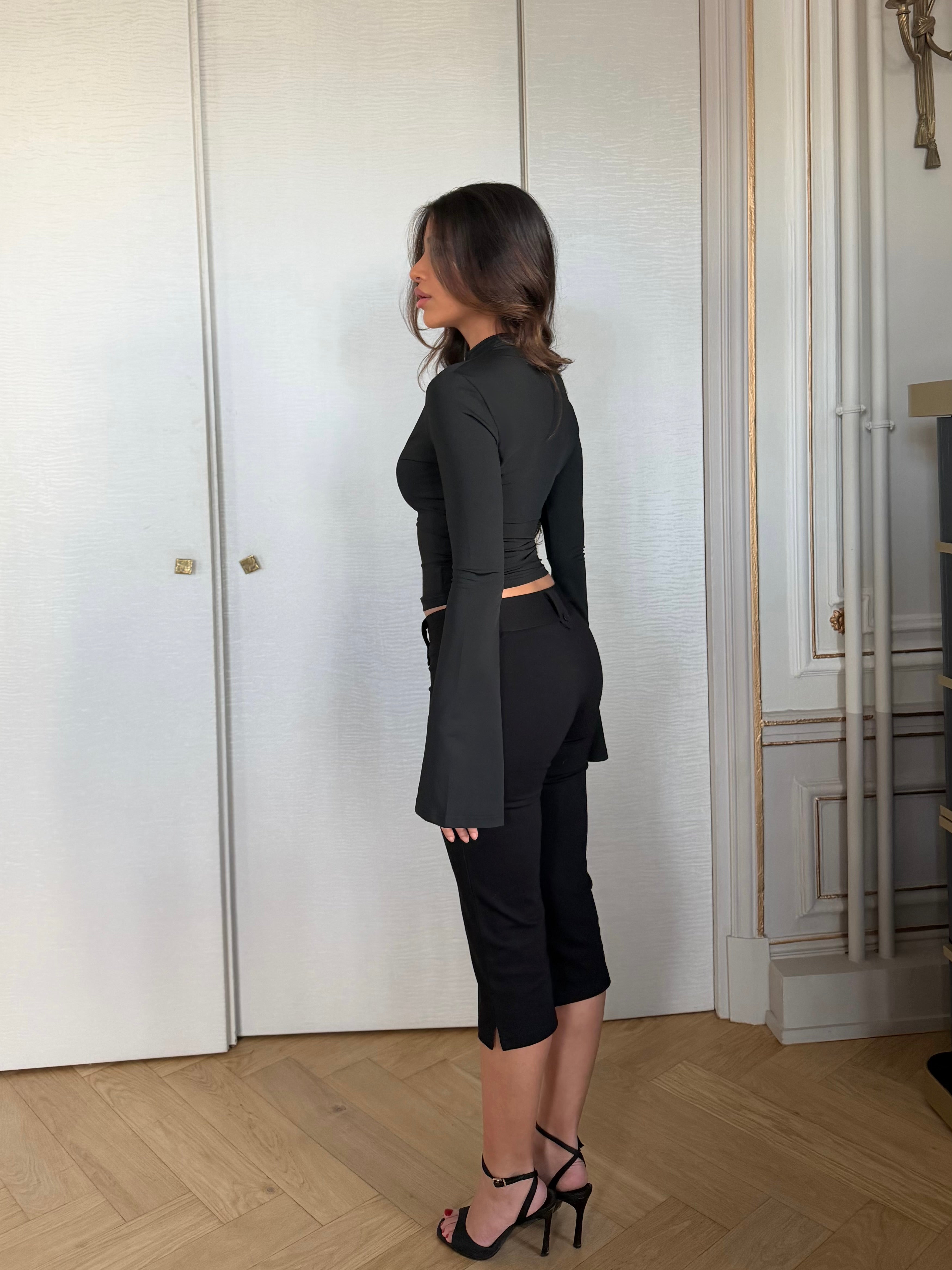 Ava long sleeve top - sort