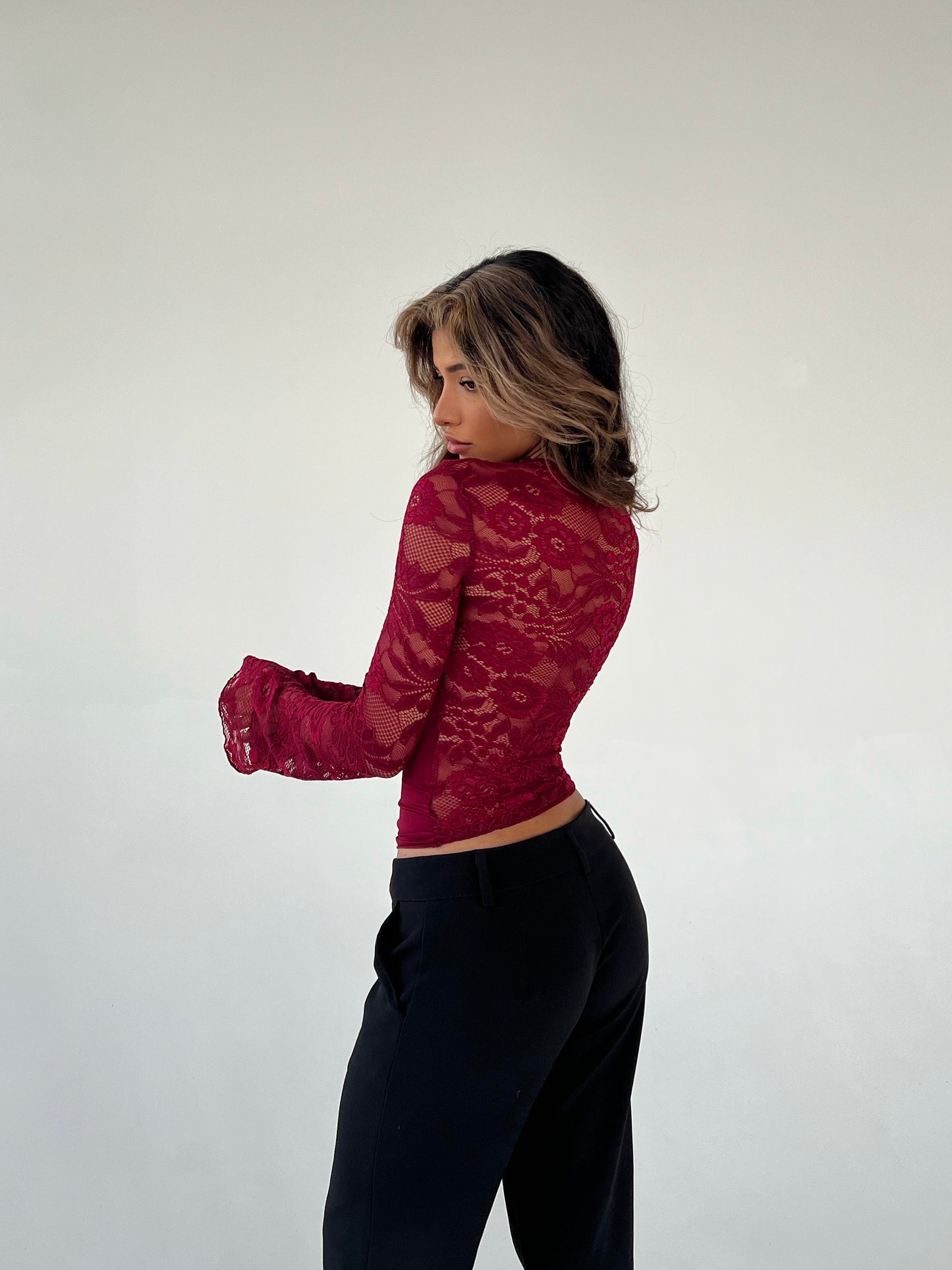 Lara lace long sleeve top - dark red 