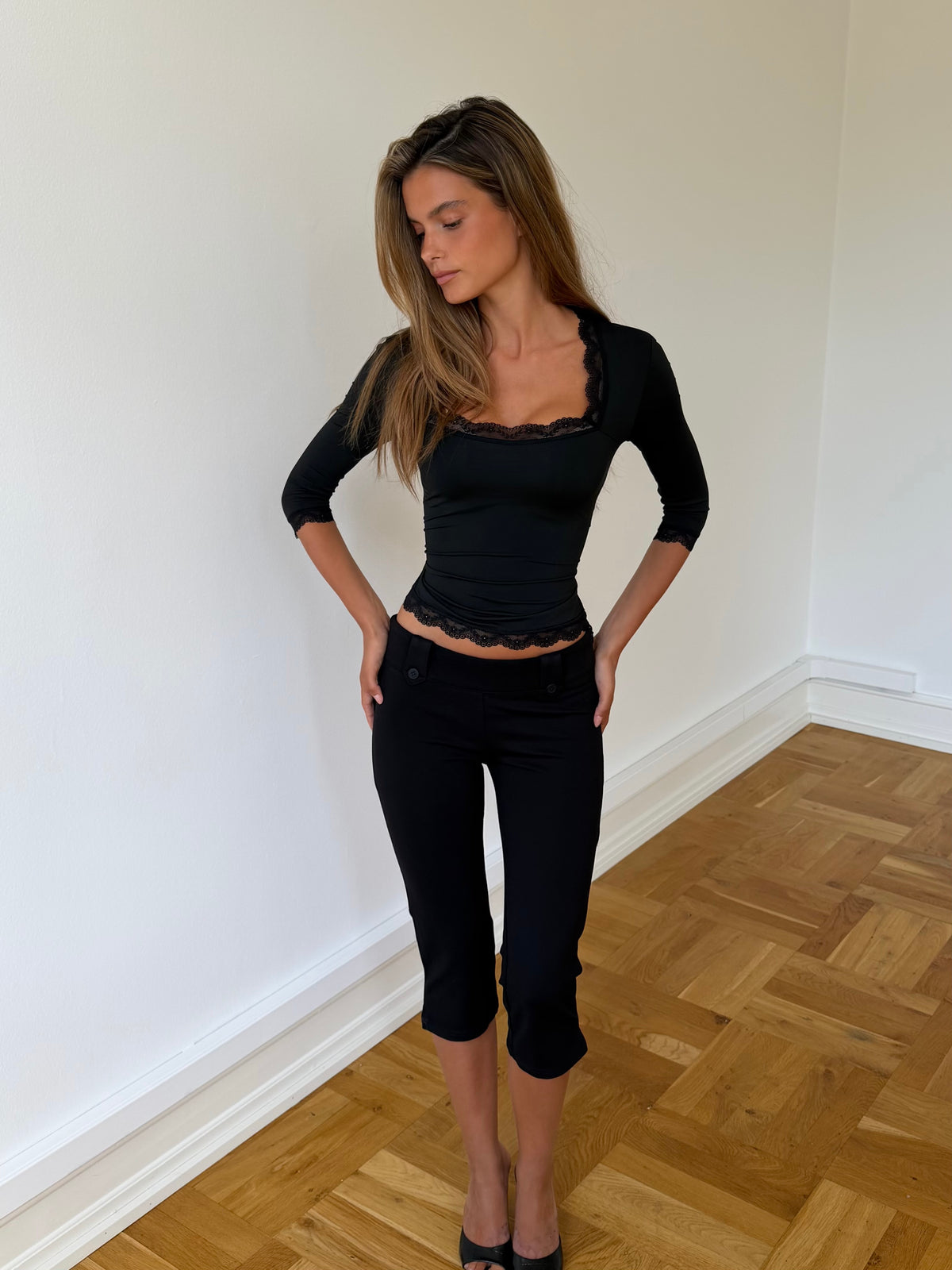 Blair quarter sleeve top - sort