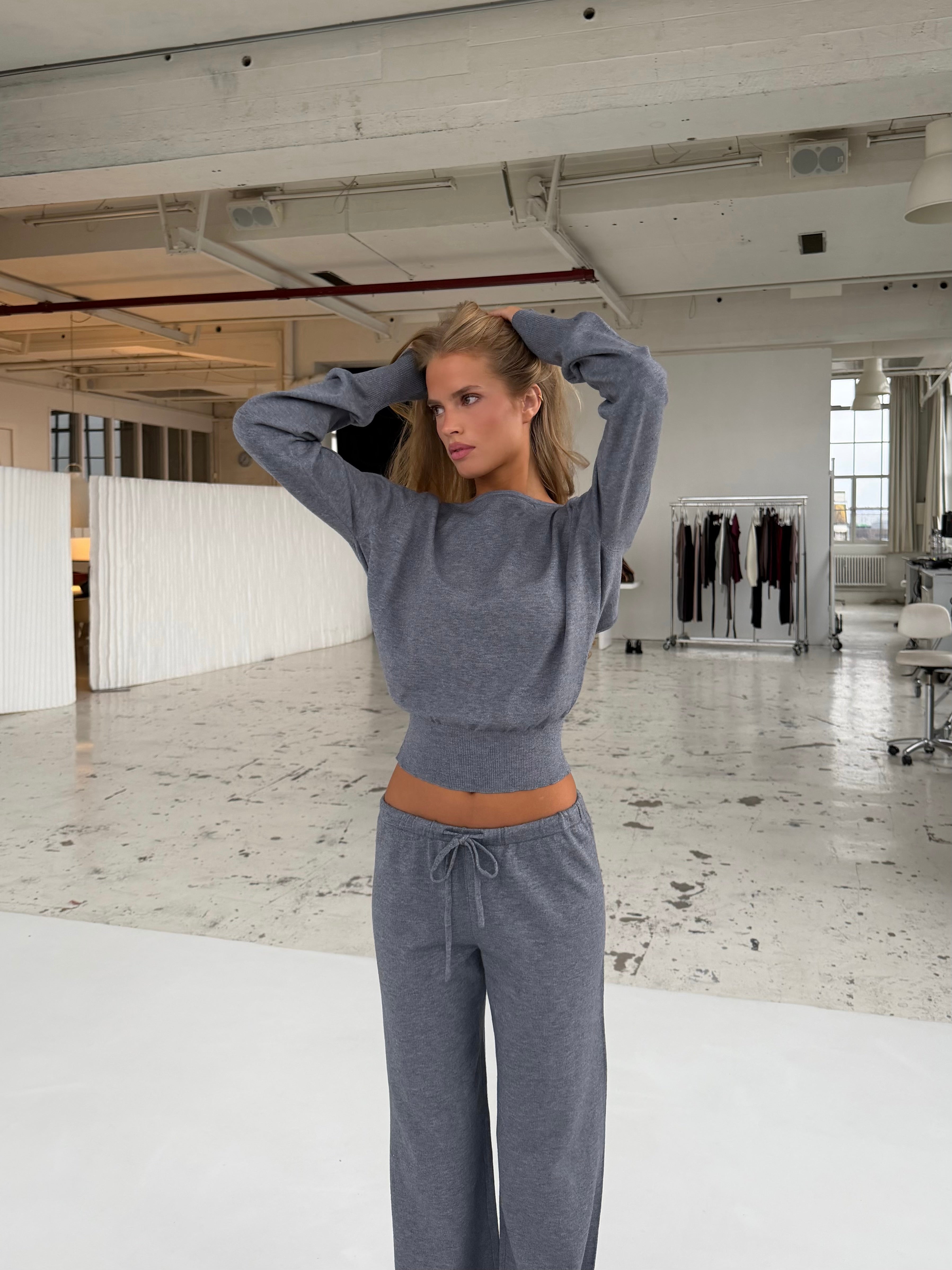 Open back knit top - meleret grå