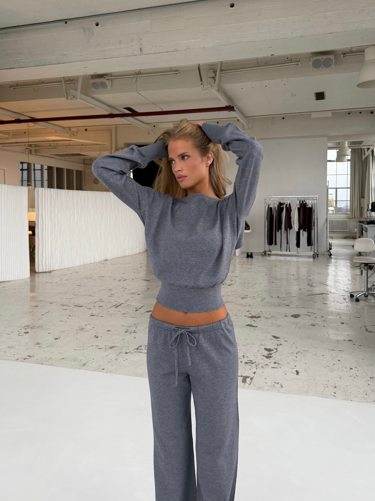 Open back knit top - meleret grå